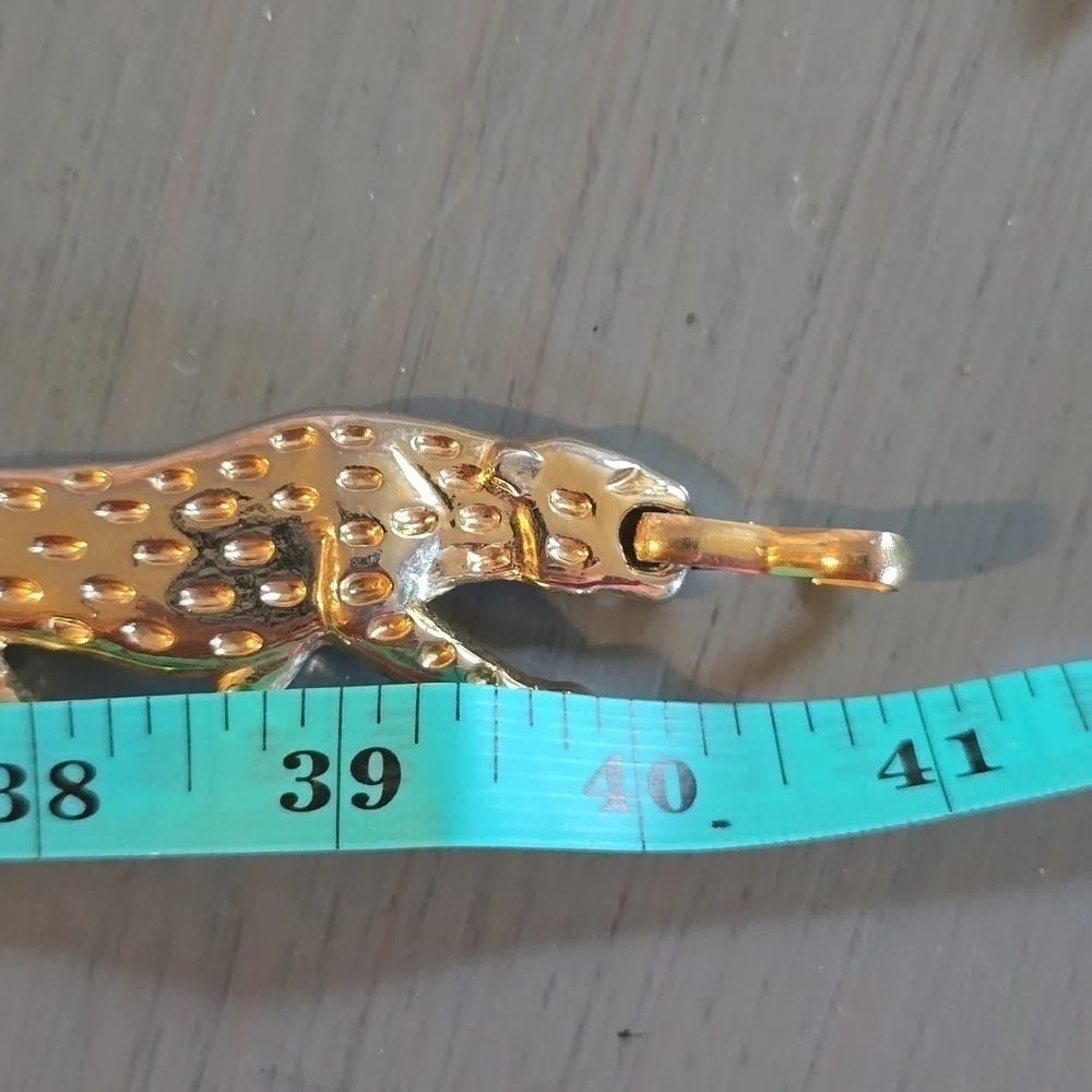 Women's Gold tone SHINY Metal Leopard/ Jaguar slip clasp belt Vintage Sz.L/XL